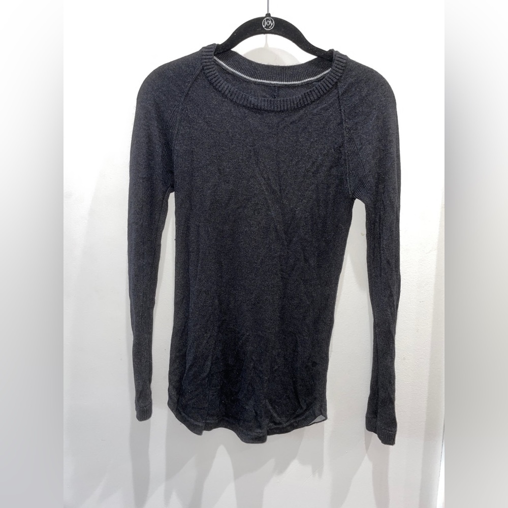 Lululemon lightweight sweater